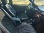 Mercedes E 300-5
