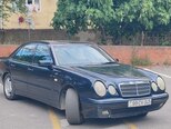 Mercedes E 220-7