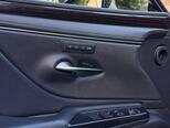 Lexus ES 250-12