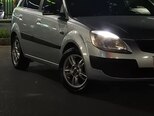 Kia Rio-5