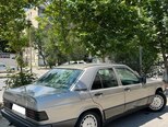 Mercedes 190-10