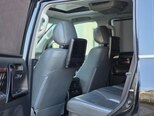 Toyota Land Cruiser-12