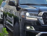 Toyota Land Cruiser-13