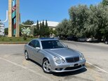 Mercedes E 270-1