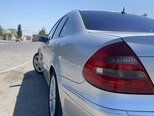 Mercedes E 270-8