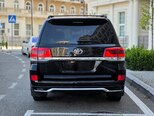 Toyota Land Cruiser-8