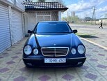 Mercedes E 280-1