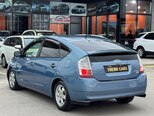 Toyota Prius-5