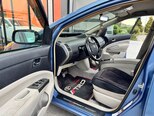 Toyota Prius-11