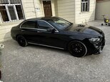 Mercedes E 220 d-3