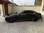 Mercedes E 220 d-4