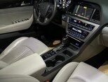 Hyundai Sonata-5