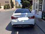 Hyundai Sonata-2
