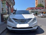 Hyundai Sonata-1