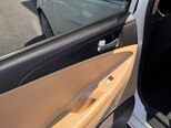 Hyundai Sonata-6