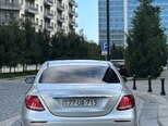 Mercedes E 220 d-9