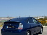 Toyota Prius-5