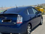 Toyota Prius-4