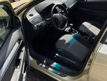 Opel Astra-10