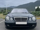 Mercedes E 200-1