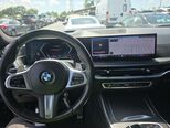 BMW X7-7