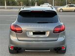 Porsche Cayenne GTS-3