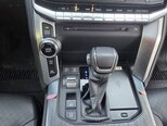 Toyota Land Cruiser-13