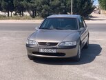 Opel Vectra-11