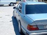 Mercedes 230 E-5