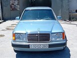 Mercedes 230 E-1