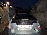 Toyota Prius-2