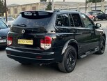 Ssang Yong Kyron-11