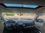 Mitsubishi Outlander-3