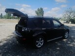 Mitsubishi Outlander-4