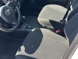 Toyota Vitz-7