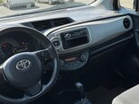 Toyota Vitz-6