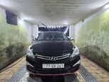 Hyundai Accent-1