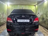 Hyundai Accent-2