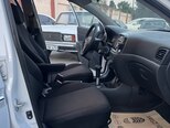 Hyundai Accent-19