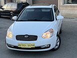 Hyundai Accent-17