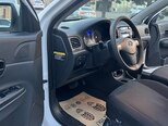 Hyundai Accent-10