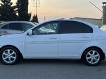 Hyundai Accent-6