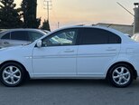 Hyundai Accent-5