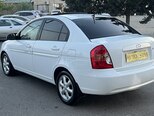 Hyundai Accent-3