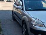 Kia Rio-5