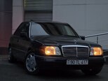 Mercedes E 200-2