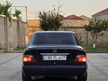 Mercedes E 200-7