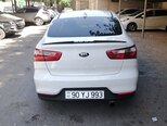 Kia Rio-12