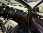 Kia Sorento-12