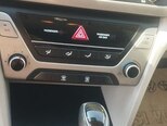 Hyundai Elantra-15